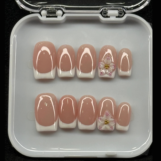 Soft pink floral French Tip Press-On Nails